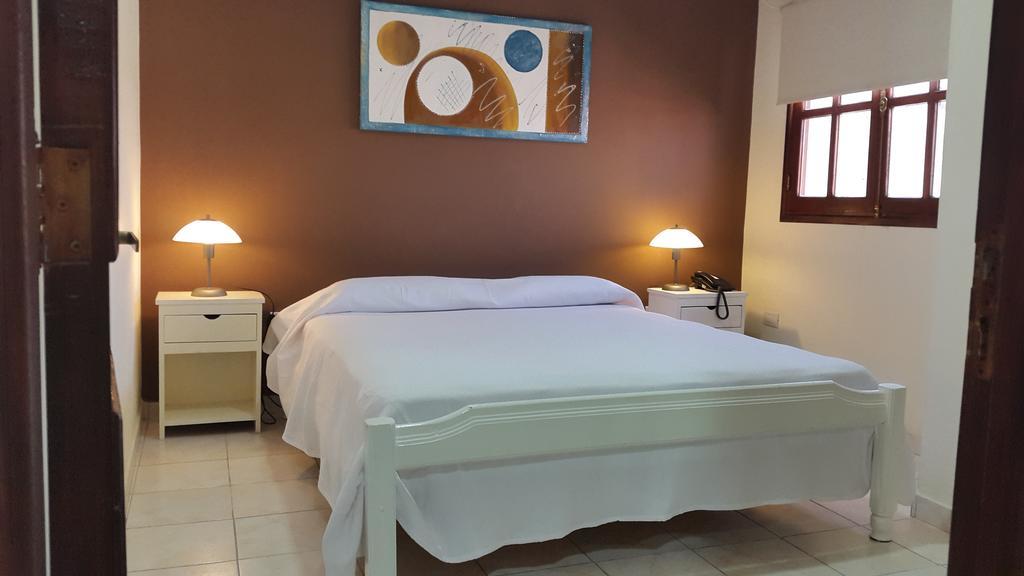 Hotel Boutique Santiago Σαντιάγο ντελ Εστέρο Δωμάτιο φωτογραφία
