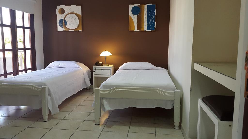 Hotel Boutique Santiago Σαντιάγο ντελ Εστέρο Δωμάτιο φωτογραφία